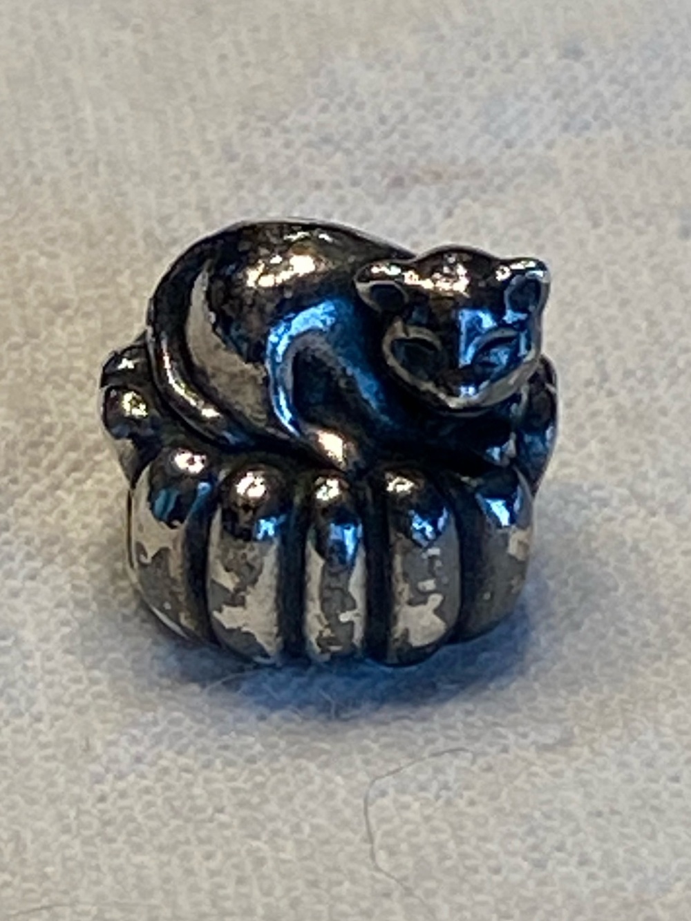 Sterling Silver Cozy Cat 790595
Retired Pandora Charm